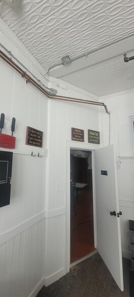 More Photos Of 8-10 E Hoosac St, Adams Restaurant For Sale