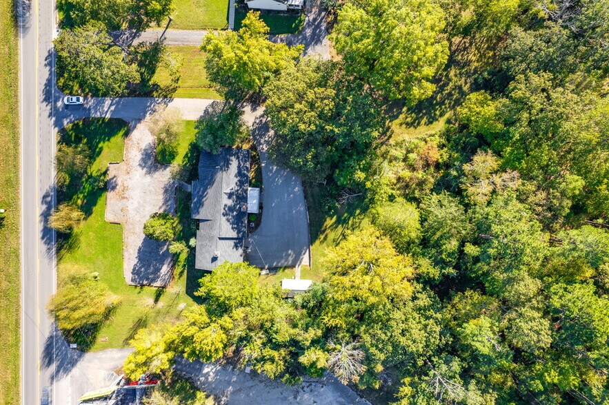 More Photos Of 161 Chapin Rd, Chapin Loft Creative Space For Sale