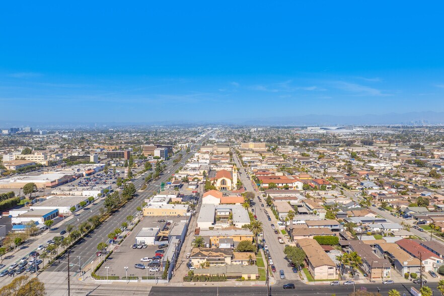 More Photos Of 4357 W 120th St, Hawthorne Apartments For Sale