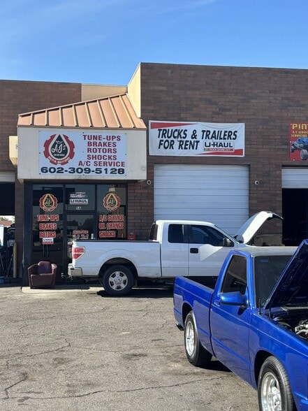 Primary Photo Of 7740 W Indian School Rd, Phoenix Auto Repair For Lease