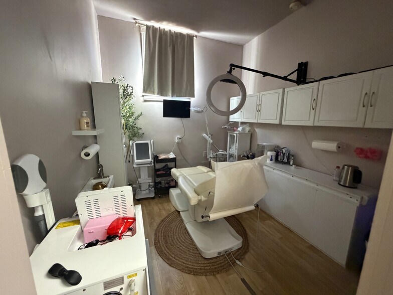 More Photos Of 1222 Main St, Northampton General Retail For Sale