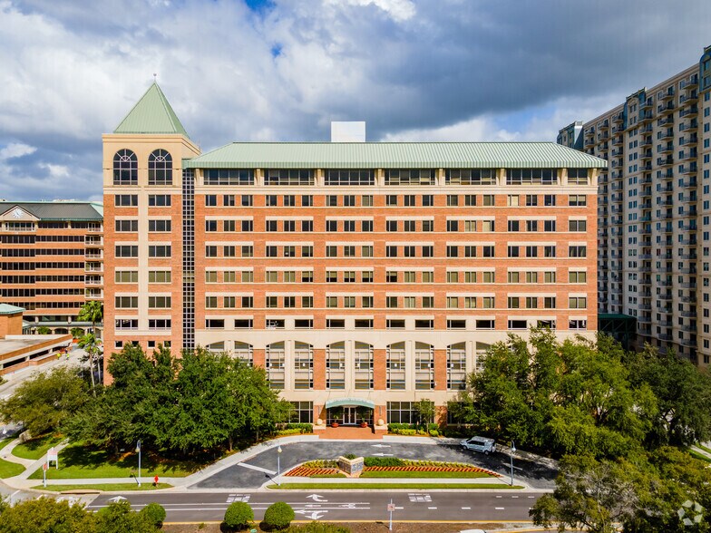 More Photos Of 302 Knights Run Ave, Tampa Medical For Lease