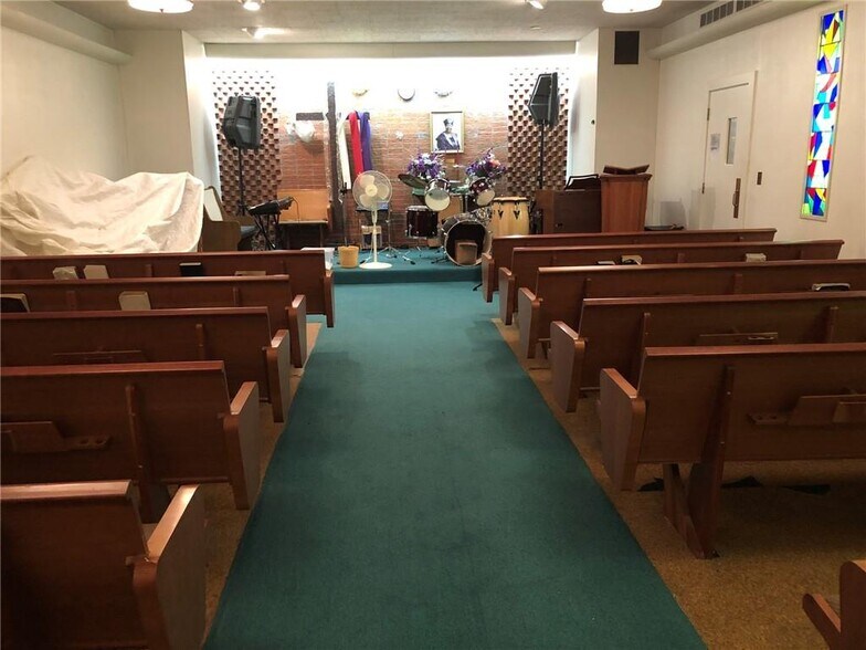 More Photos Of 1261 Dewey Ave, Rochester Religious Facility For Sale