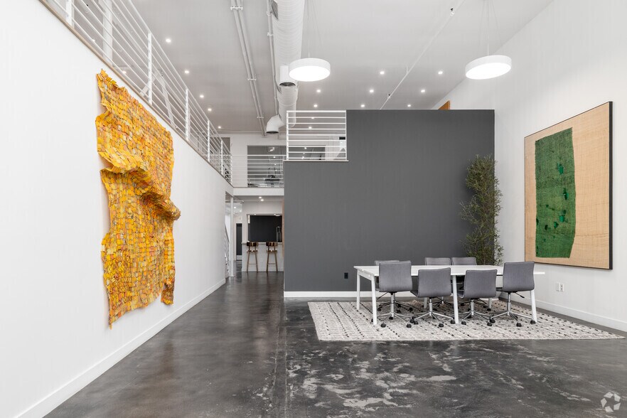 More Photos Of 1617 Broadway, Santa Monica Loft Creative Space For Sale