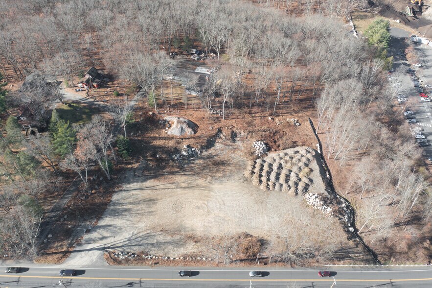 More Photos Of 909 Main St, Monroe Land For Sale