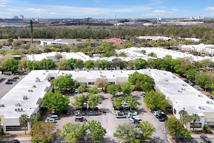 More Photos Of 8810 Commodity Cir, Orlando Showroom For Sale