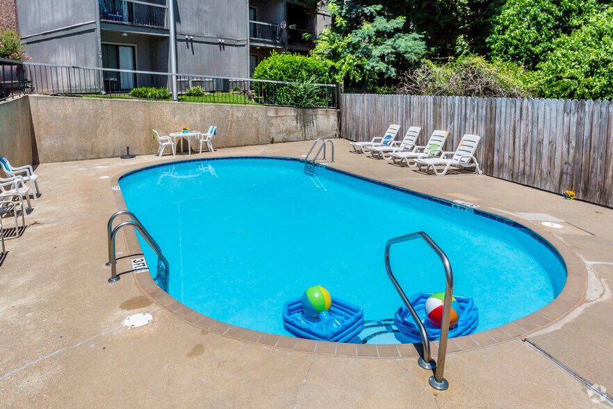 More Photos Of 225 Keightly Dr, Little Rock Apartments For Sale