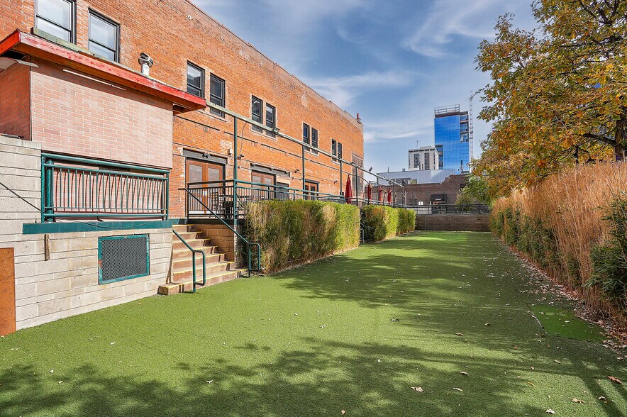 More Photos Of 1909 Blake St, Denver Freestanding For Sale