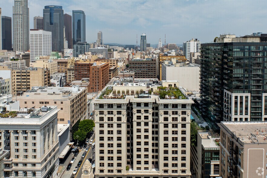 More Photos Of 750-762 S Broadway, Los Angeles Apartments For Lease