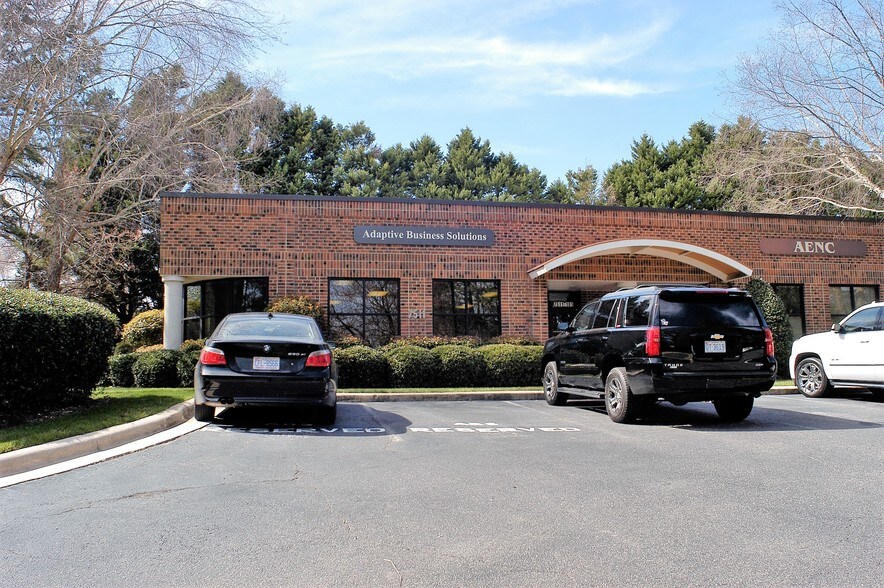More Photos Of 7511 Mourning Dove Rd, Raleigh Office For Sale