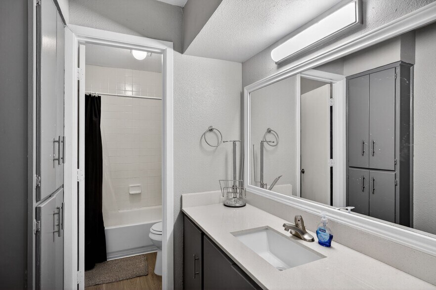 More Photos Of , Dallas Unknown For Sale