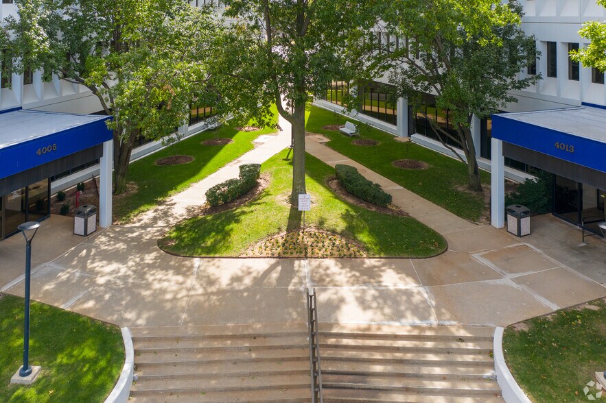 More Photos Of 4005 NW Expressway, Oklahoma City Unknown For Lease