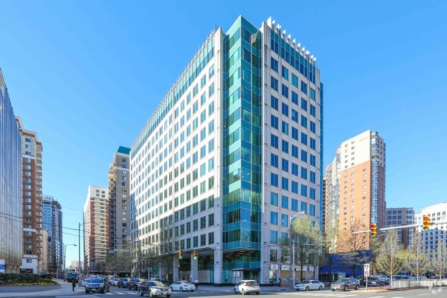 More Photos Of 4100 N Fairfax Dr, Arlington Office For Sale