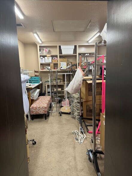 More Photos Of 163 S Main St, Keller Storefront Retail Office For Lease