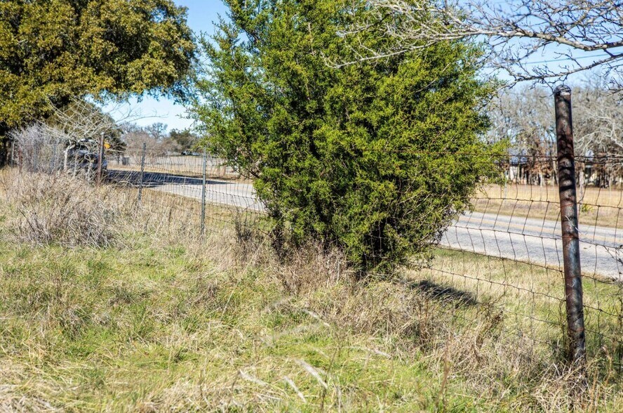 More Photos Of 19 Old Fredericksburg Rd, Boerne Land For Sale