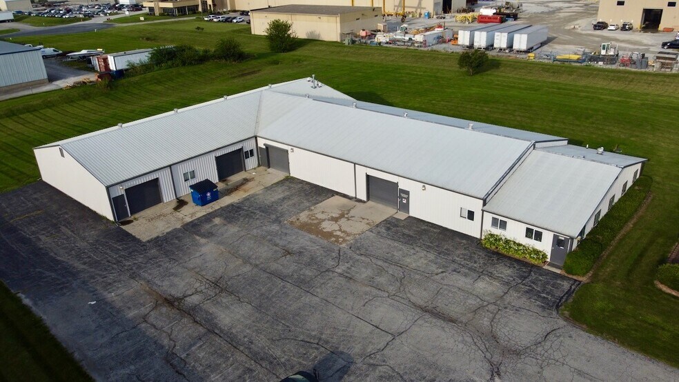 More Photos Of 6301 W 400 N, Greenfield Warehouse For Sale