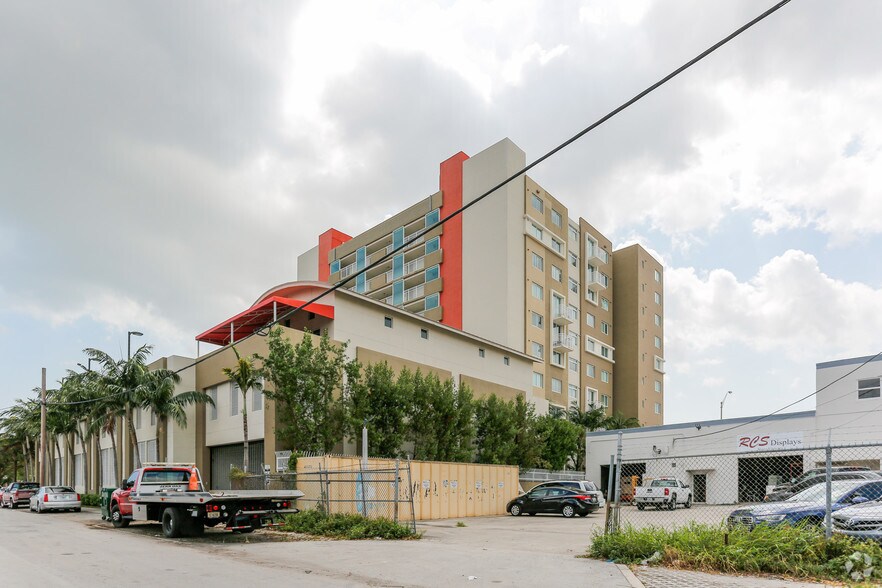 More Photos Of 1551 NW 36th St, Miami Apartments For Lease