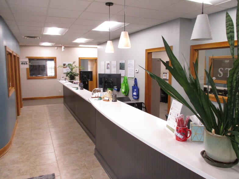 More Photos Of 660 Patrick Pl, Brownsburg Office For Sale