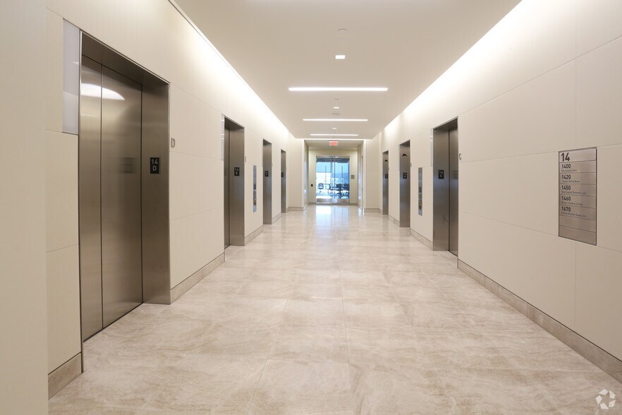 More Photos Of 200 Spectrum Center Dr, Irvine Office For Lease