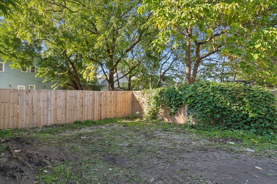 More Photos Of 508-510 E Markison Ave, Columbus Apartments For Sale