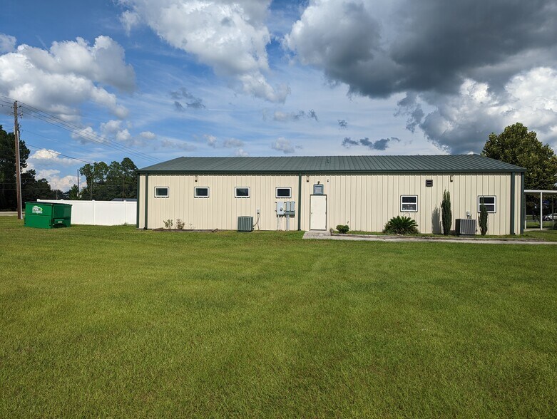 More Photos Of 2608 E Highway 76, Marion General Retail For Sale