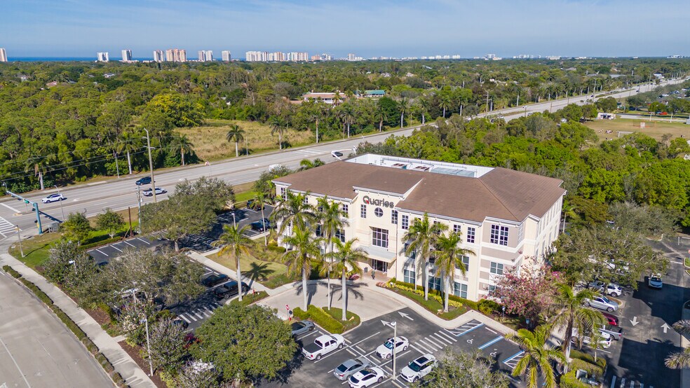 More Photos Of 1395 Panther Ln, Naples Office For Lease