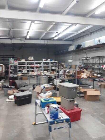 More Photos Of 2200 N Yellowood Ave, Broken Arrow Research And Development For Sale