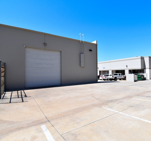 More Photos Of 10744 Prospect Ave, Santee Manufacturing For Lease