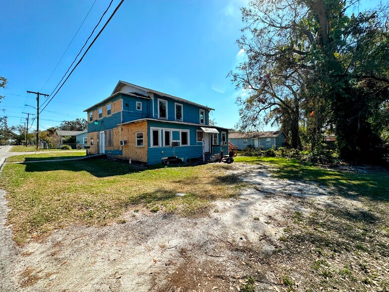 More Photos Of 1309 E Sitka St, Tampa Apartments For Sale