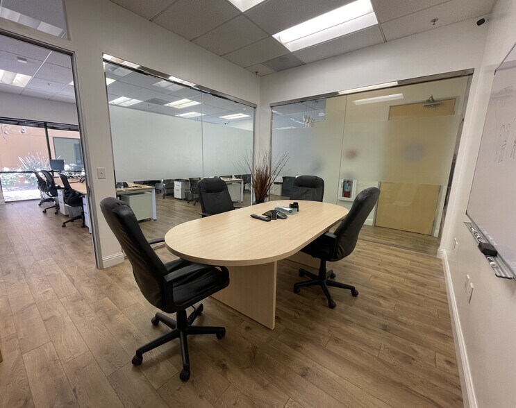 More Photos Of 475 N Whisman Rd, Mountain View Office For Lease