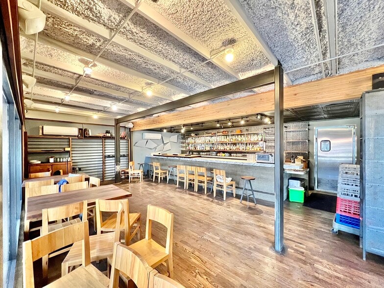 More Photos Of 1609-1625 Westheimer Rd, Houston Restaurant For Lease