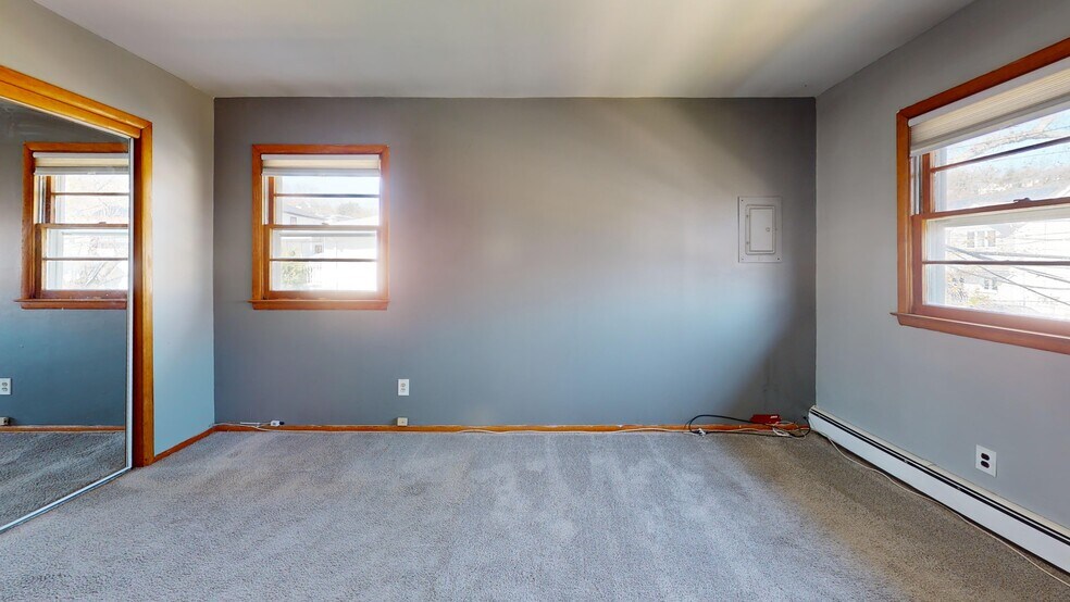 More Photos Of 1039 Richmond Rd, Staten Island Medical For Sale