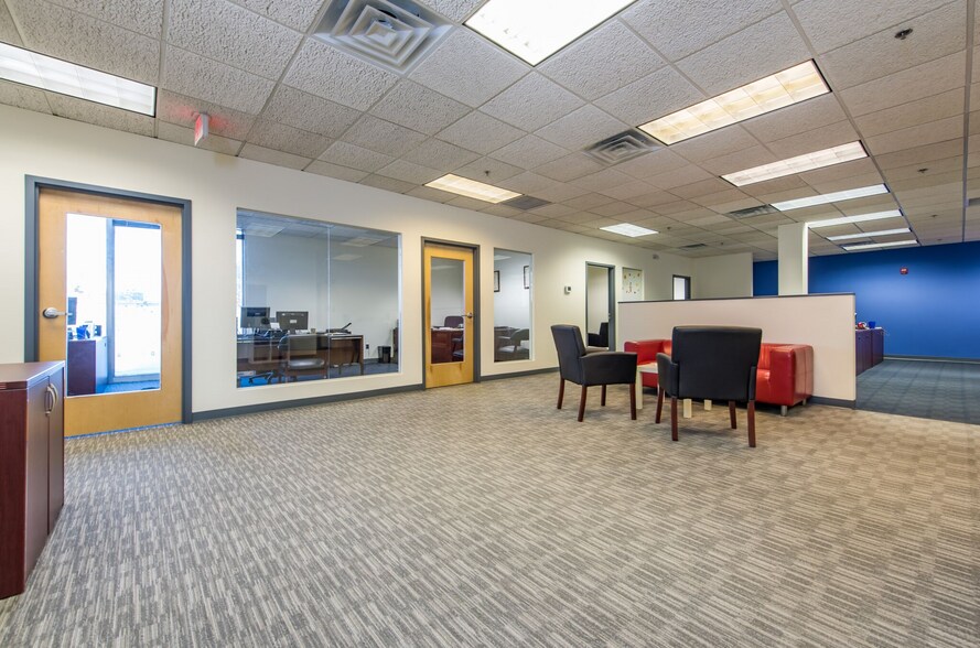 More Photos Of 2099 Monroe Dr NE, Atlanta Loft Creative Space For Lease