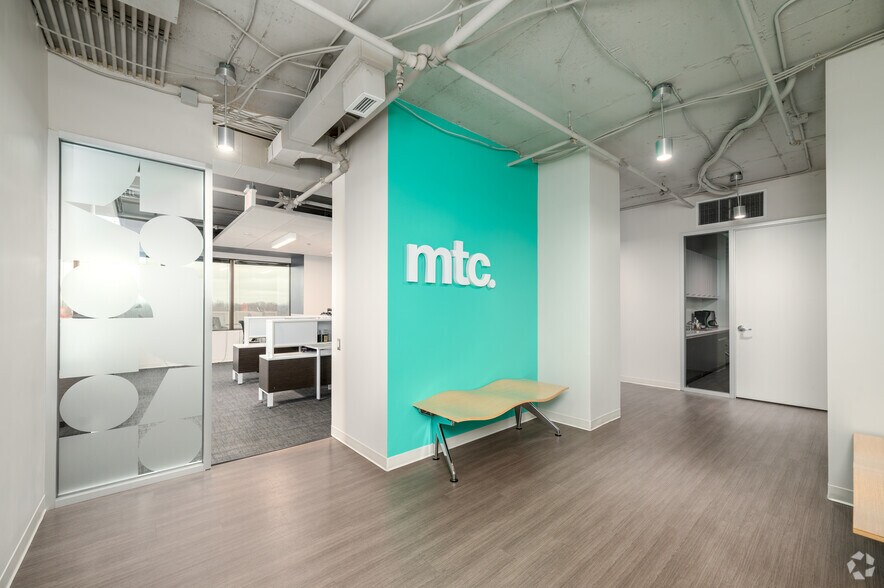 More Photos Of 7474 Greenway Center Dr, Greenbelt Office For Lease