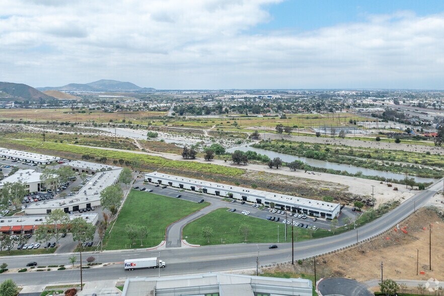 More Photos Of 851 S Mount Vernon Ave, Colton Medical For Lease