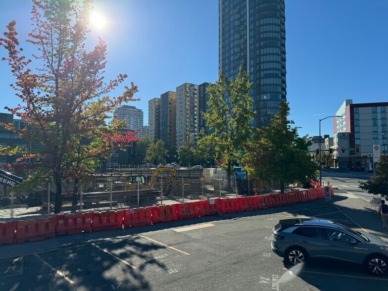 More Photos Of 2404 7th Ave, Seattle Land For Sale