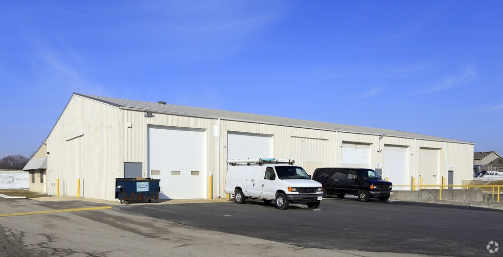 Primary Photo Of 18801 Wolf Rd, Mokena Warehouse For Lease
