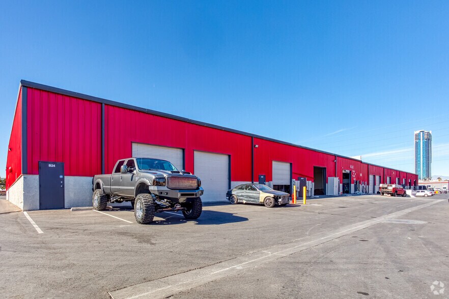 More Photos Of 4540 Arville St, Las Vegas Unknown For Lease