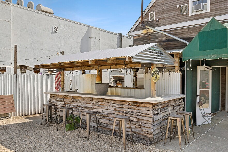 More Photos Of 48 Front St, Greenport Restaurant For Sale