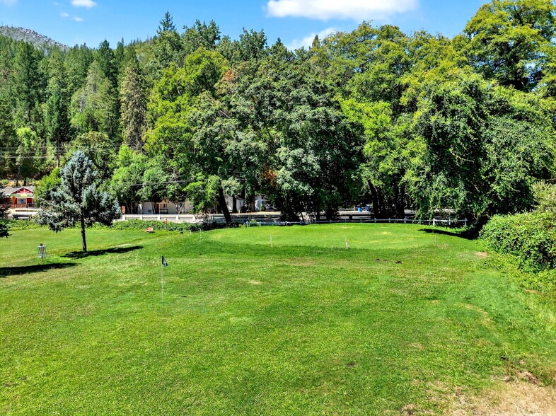 More Photos Of 16451 Golf rd, Cobb Golf Course Driving Range For Sale