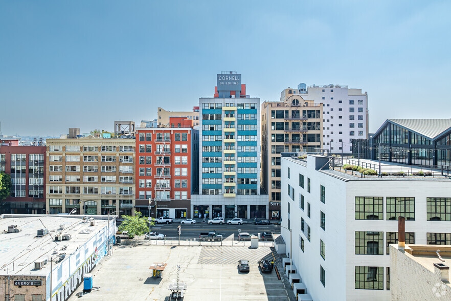 More Photos Of 746 S Los Angeles St, Los Angeles General Retail For Sale