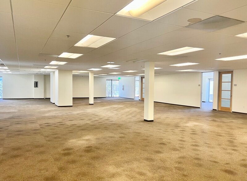 More Photos Of 5730 Uplander Way, Culver City Office For Lease