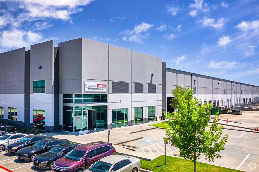 Primary Photo Of 7330 Langfield Rd, Houston Warehouse For Lease