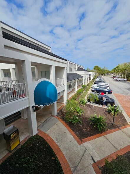 More Photos Of 218-384 Wilshire Blvd, Casselberry Office For Lease