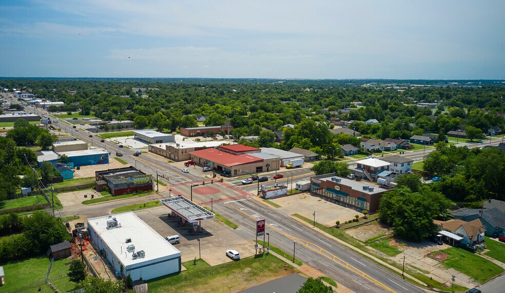 More Photos Of 1230 NE 23rd St, Oklahoma City Freestanding For Sale