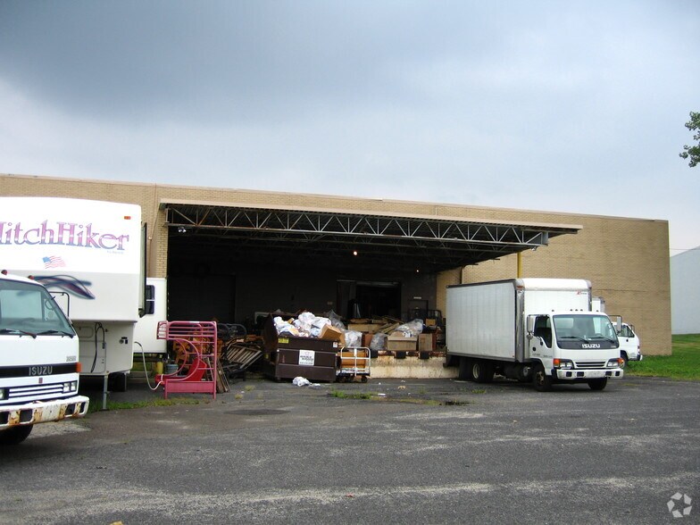 More Photos Of 1525 Route 73, Pennsauken Warehouse For Lease