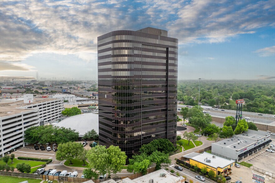Primary Photo Of 7324 Southwest Fwy, Houston Office For Lease