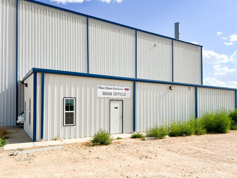 More Photos Of 2599 FM 3033, Stanton Warehouse For Lease
