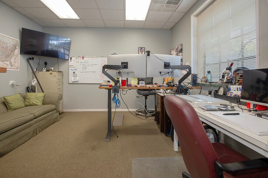 More Photos Of 102 NJ-94 Hwy, Blairstown General Retail For Sale