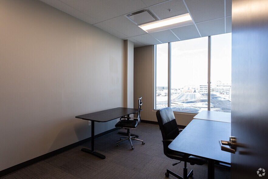 More Photos Of 2901 W Bluegrass Blvd, Lehi Office For Lease